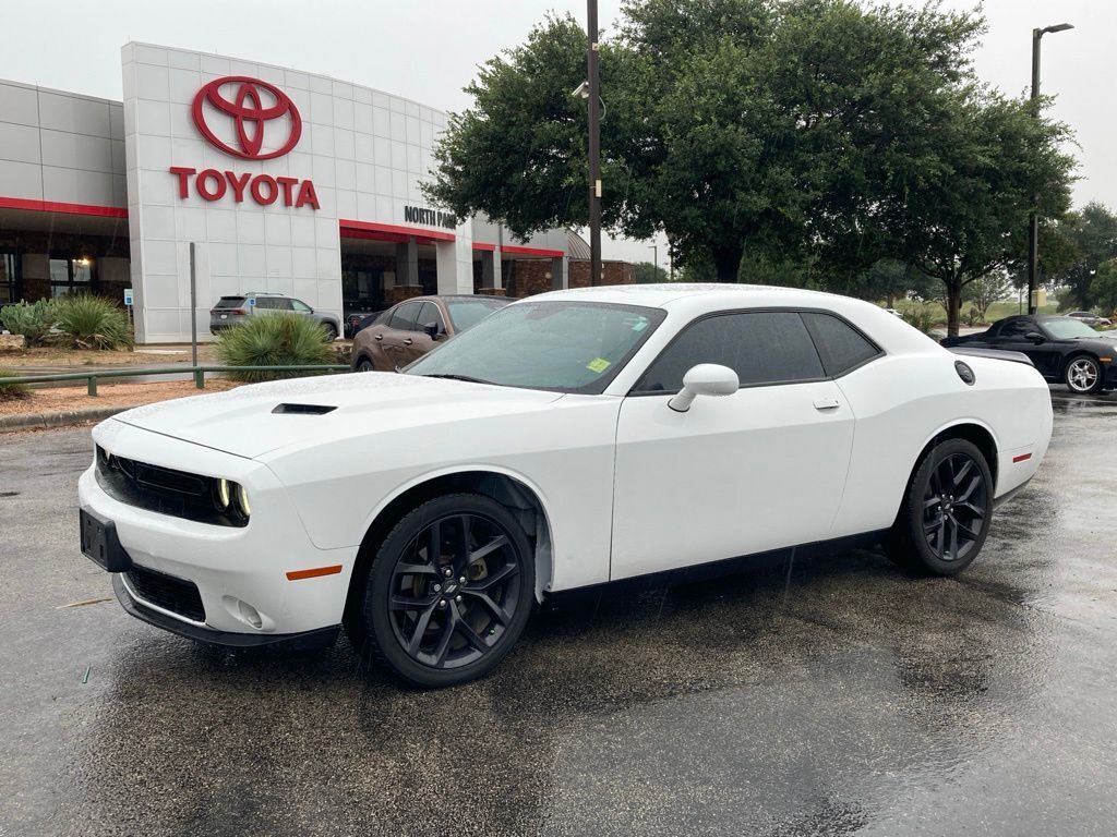 2021 Dodge Challenger SXT