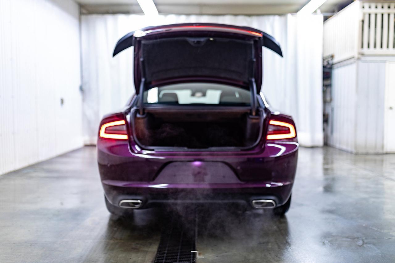 2021 Dodge Charger AWD SXT Nav BCam Red Deer AB