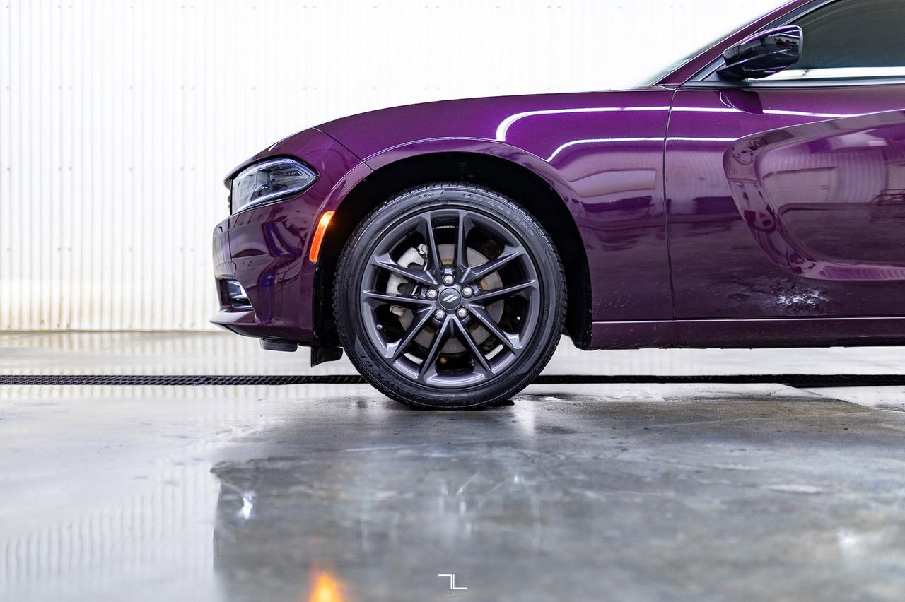 2021 Dodge Charger AWD SXT Nav BCam Red Deer AB