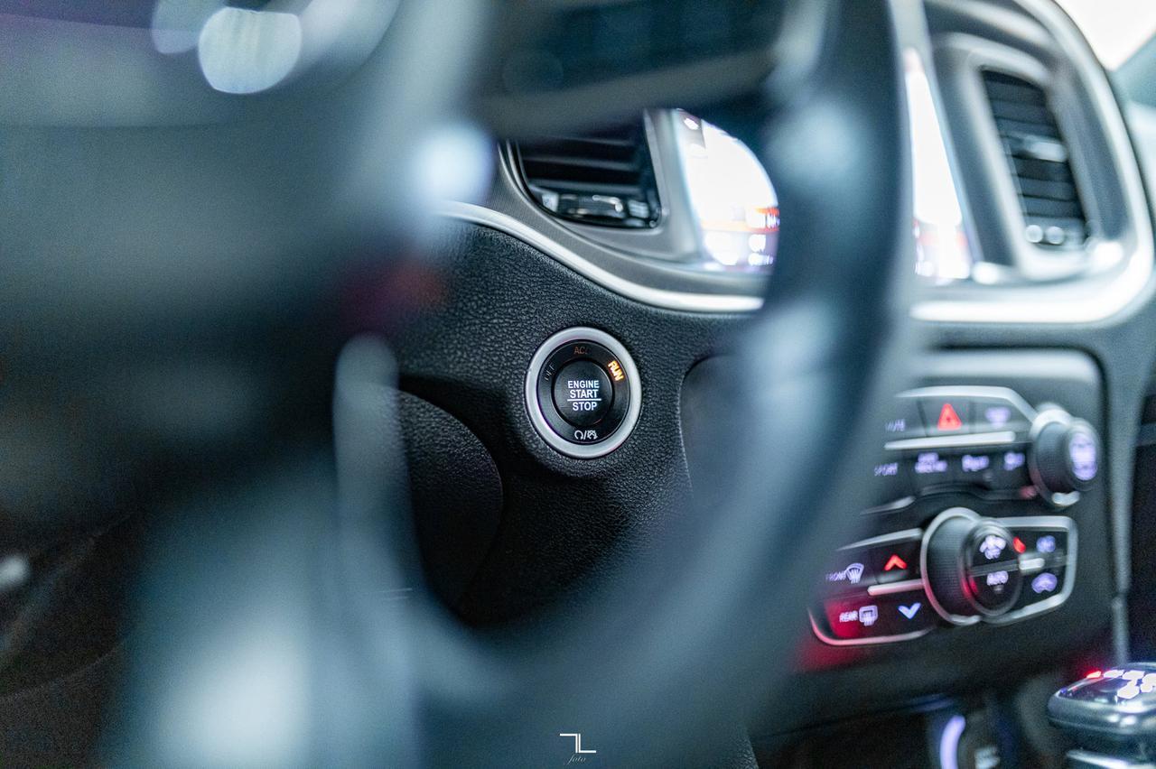 2021 Dodge Charger AWD SXT Nav BCam Red Deer AB