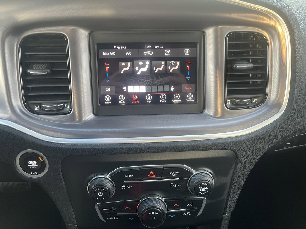 2021 Dodge Charger SXT BlacktopPkg w/20s 8-WayPowerDriverSeat RemoteStart RearCamera Saukville WI