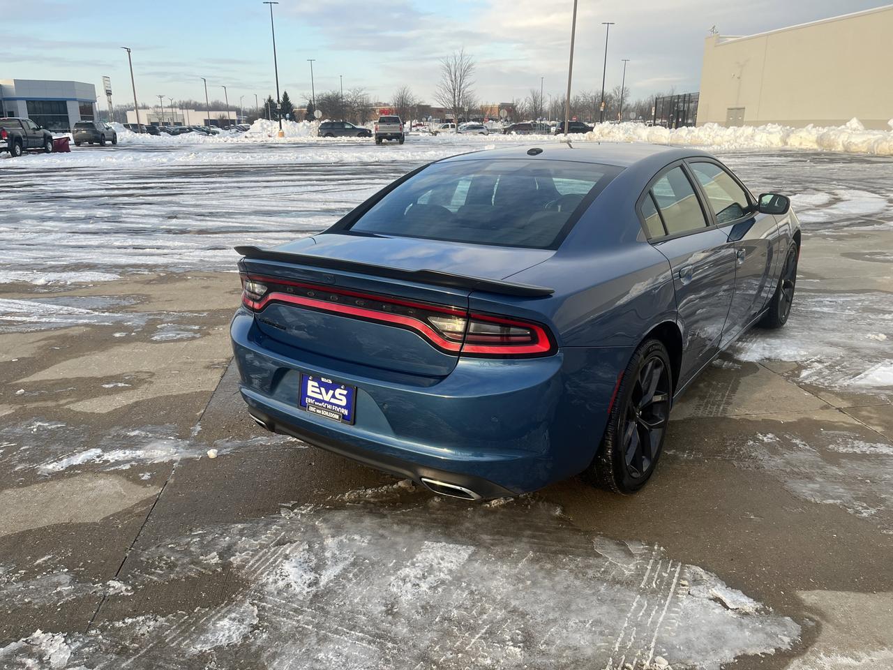 2021 Dodge Charger SXT BlacktopPkg w/20s 8-WayPowerDriverSeat RemoteStart RearCamera Saukville WI