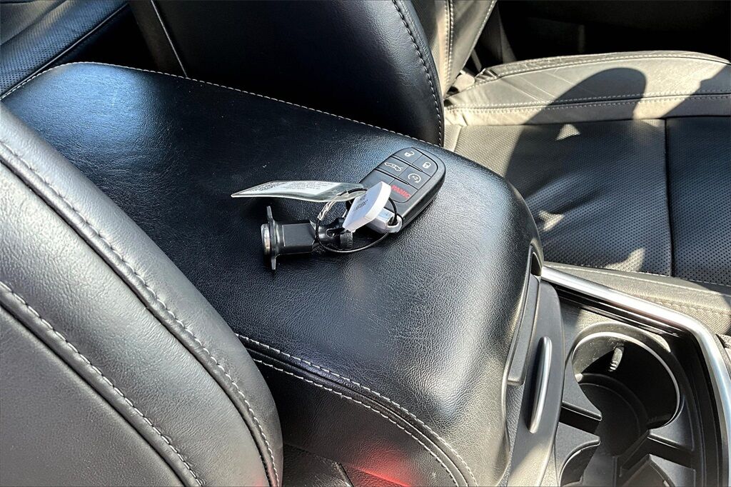 2021 Dodge Charger SXT OR