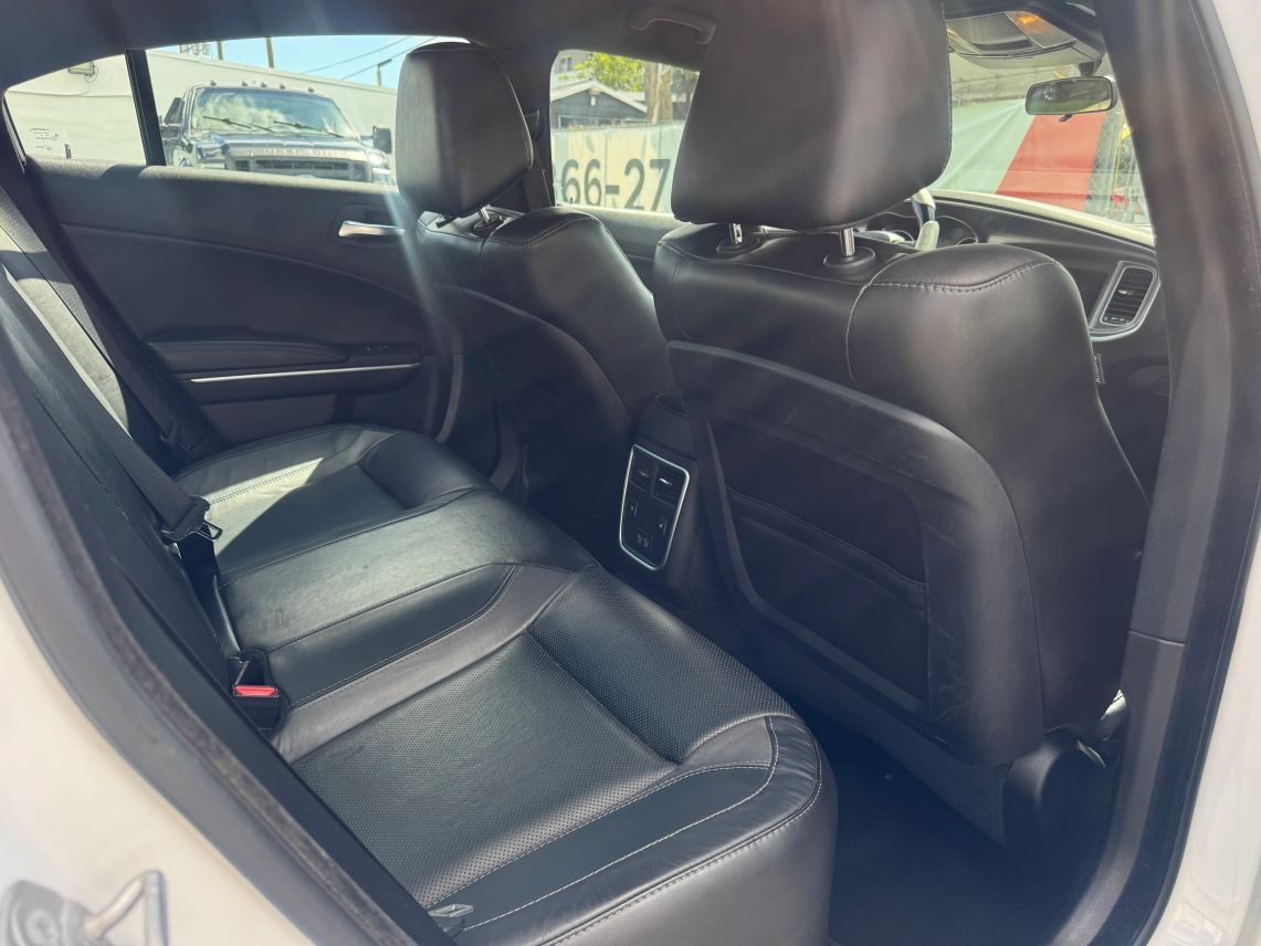 2021 Dodge Charger SXT Sedan 4D