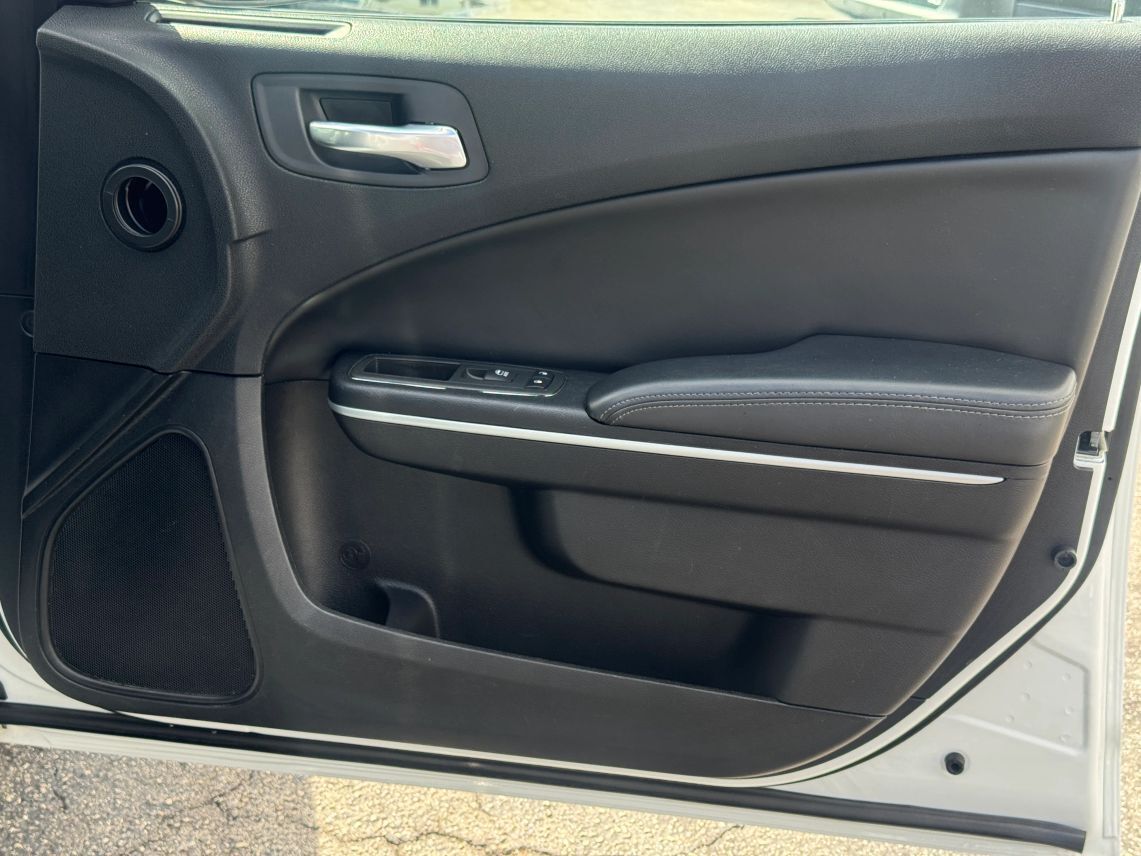 2021 Dodge Charger SXT Sedan 4D
