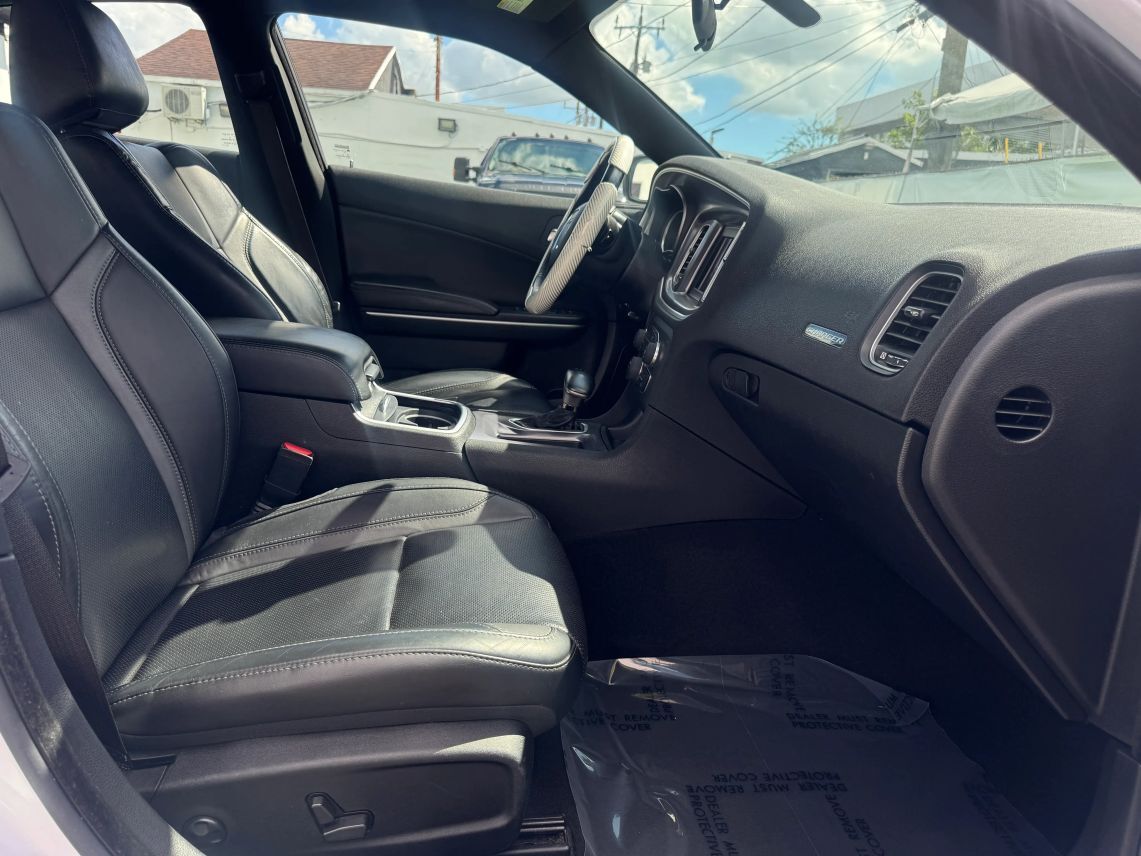 2021 Dodge Charger SXT Sedan 4D