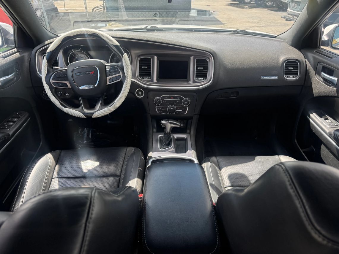 2021 Dodge Charger SXT Sedan 4D