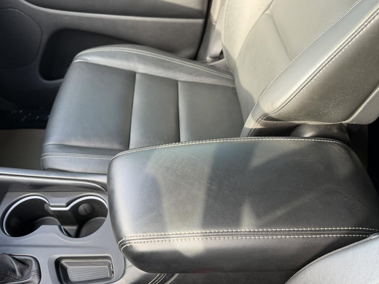 2021 Dodge Durango GT Blacktop AWD | 20IN Black Wheels | Leather | 6 Passenger | NAV | Alpine Audio | Heated Seats Redwater AB