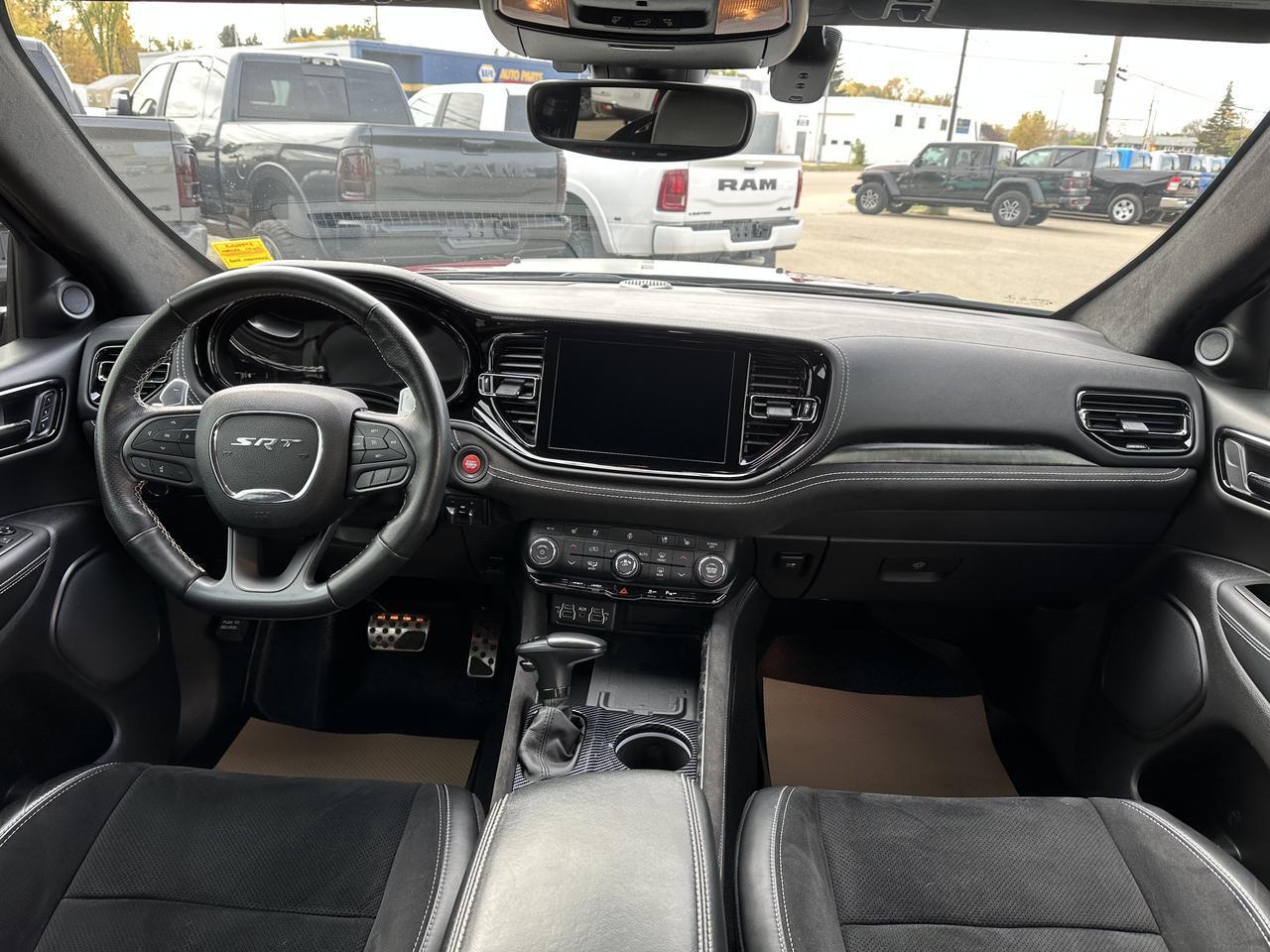 2021 Dodge Durango SRT Hellcat AWD | Supercharged HEMI V8 710HP | Brembo Brakes | NAV | Heated Vented Leather Redwater AB
