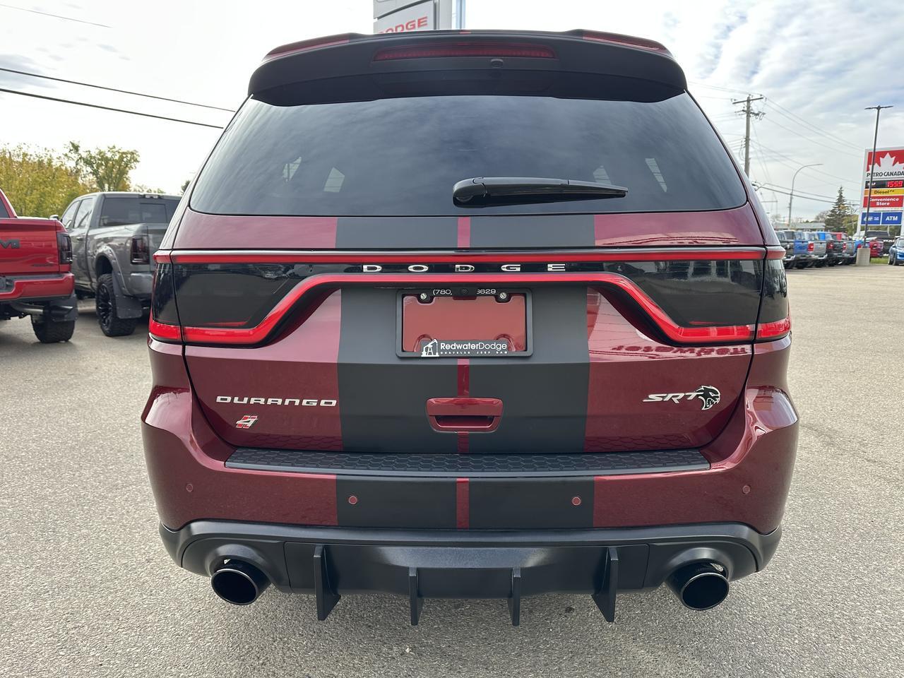 2021 Dodge Durango SRT Hellcat AWD | Supercharged HEMI V8 710HP | Brembo Brakes | NAV | Heated Vented Leather Redwater AB