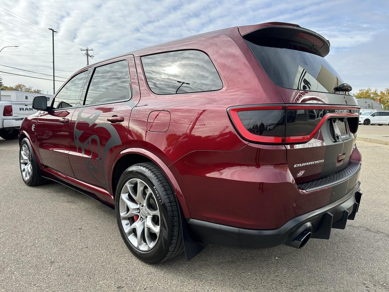 2021 Dodge Durango SRT Hellcat AWD | Supercharged HEMI V8 710HP | Brembo Brakes | NAV | Heated Vented Leather Redwater AB