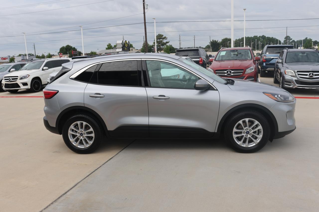 2021 FORD ESCAPE SE Houston TX