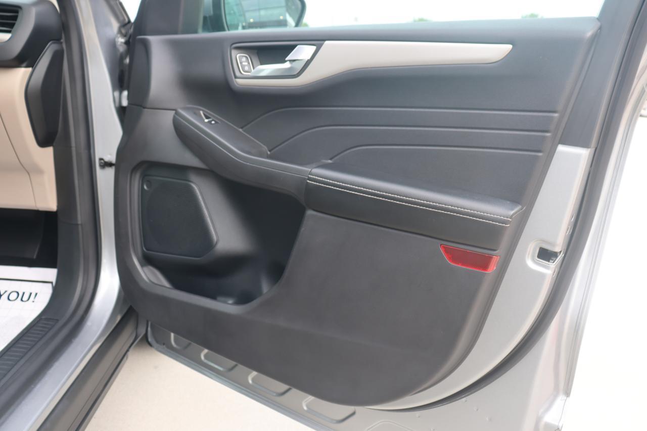 2021 FORD ESCAPE SE Houston TX
