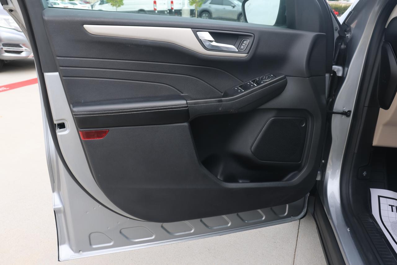 2021 FORD ESCAPE SE Houston TX
