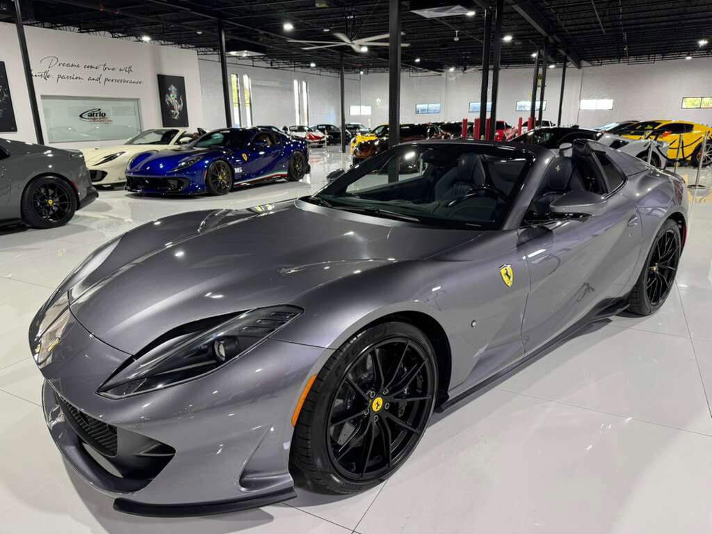 2021 Ferrari 812 GTS