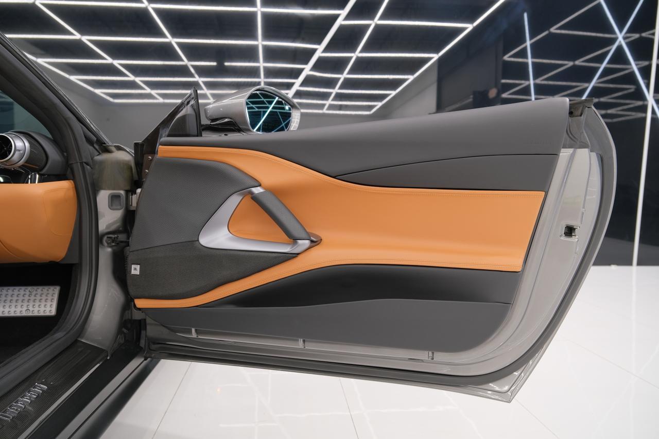 2021 Ferrari 812 GTS Base Miami FL