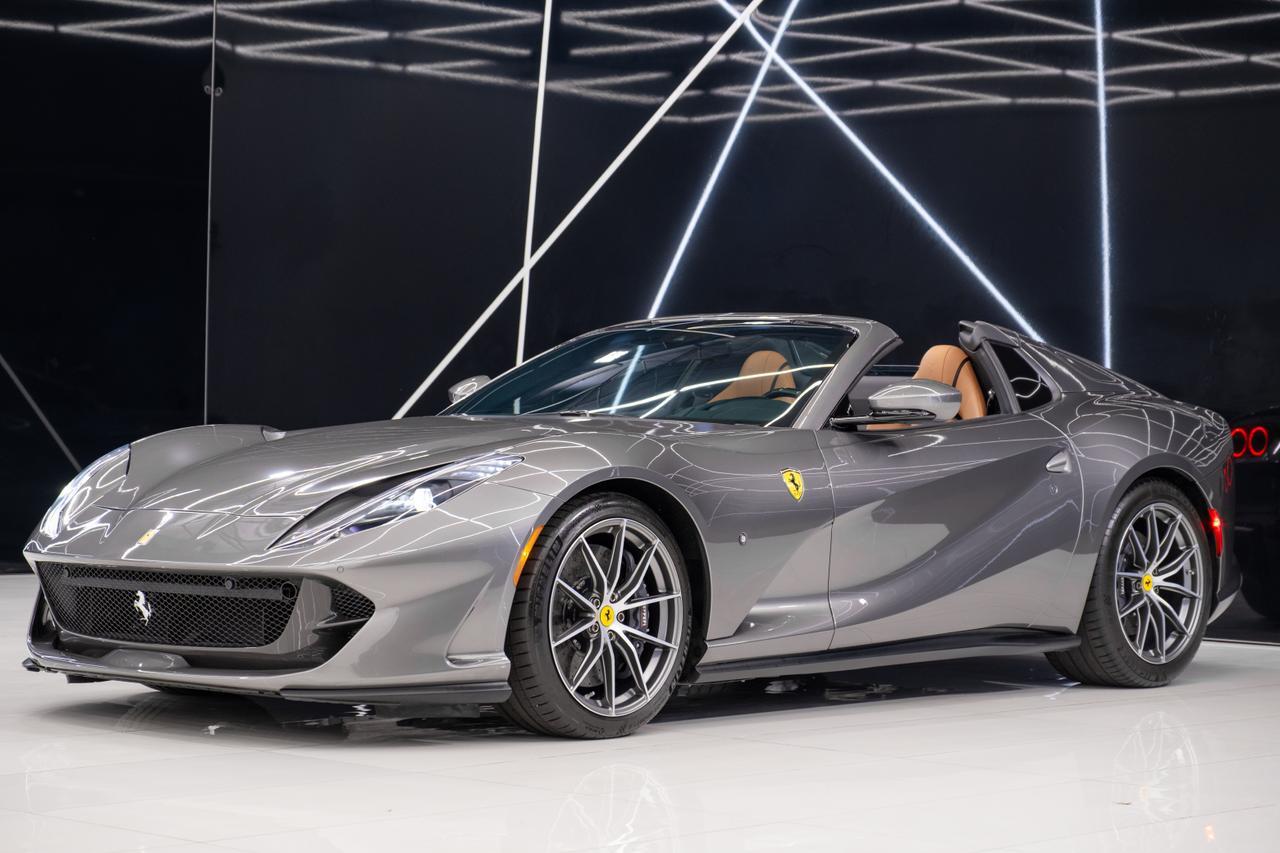 2021 Ferrari 812 GTS Base