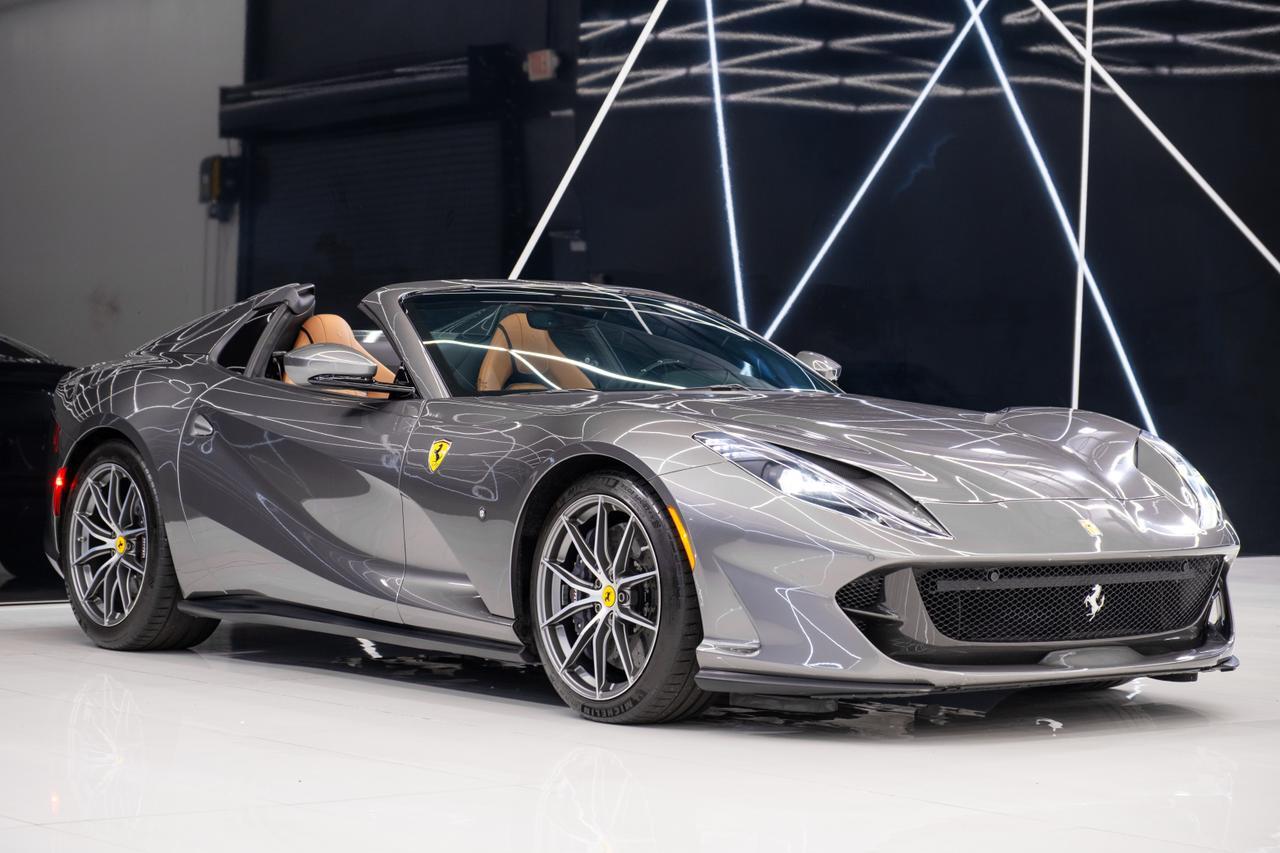 2021 Ferrari 812 GTS Base