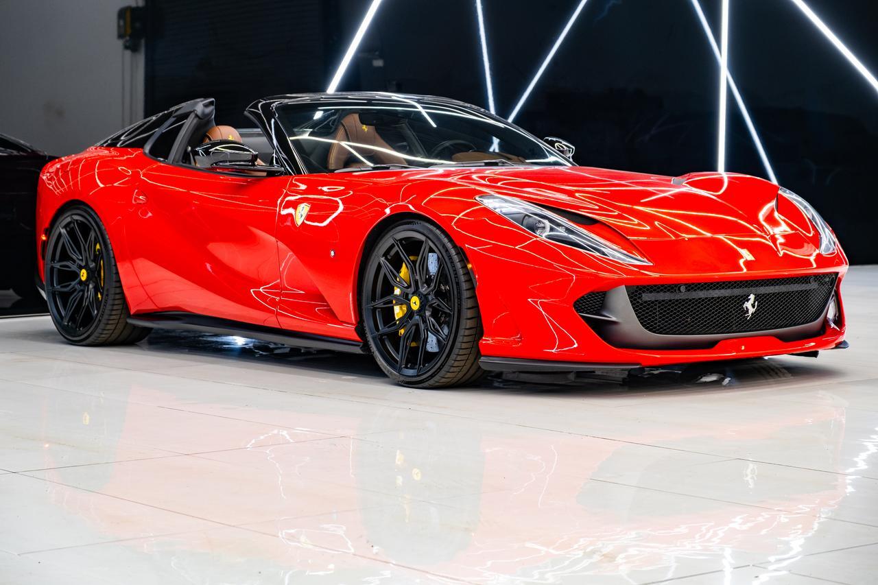 2021 Ferrari 812 GTS Base
