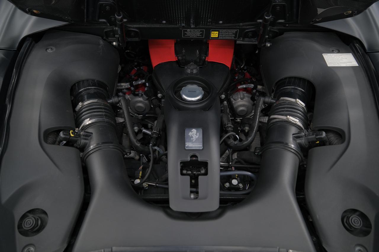 2021 Ferrari F8 Spider Miami FL