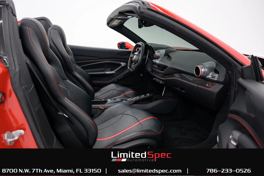 2021 Ferrari F8 Spider Miami FL