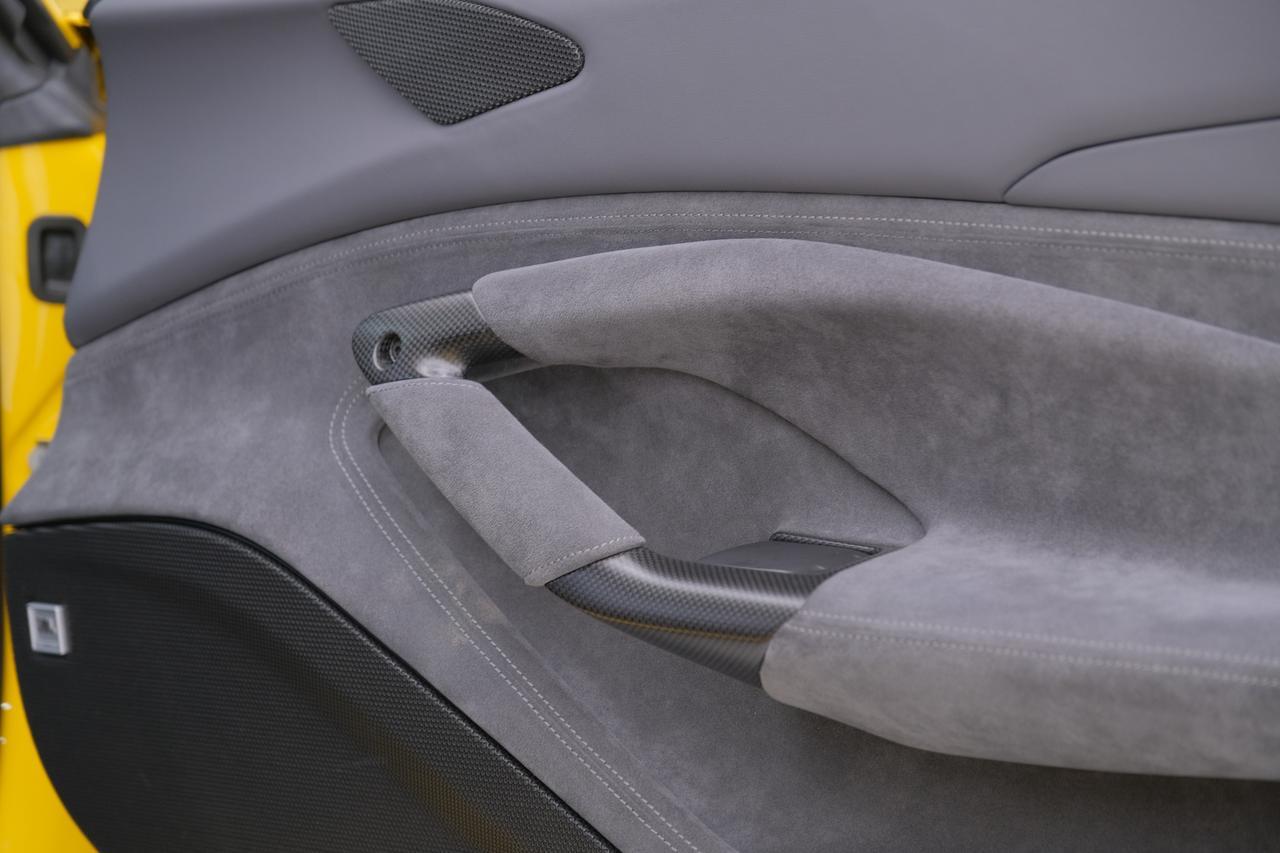 2021 Ferrari F8 Spider Base Miami FL