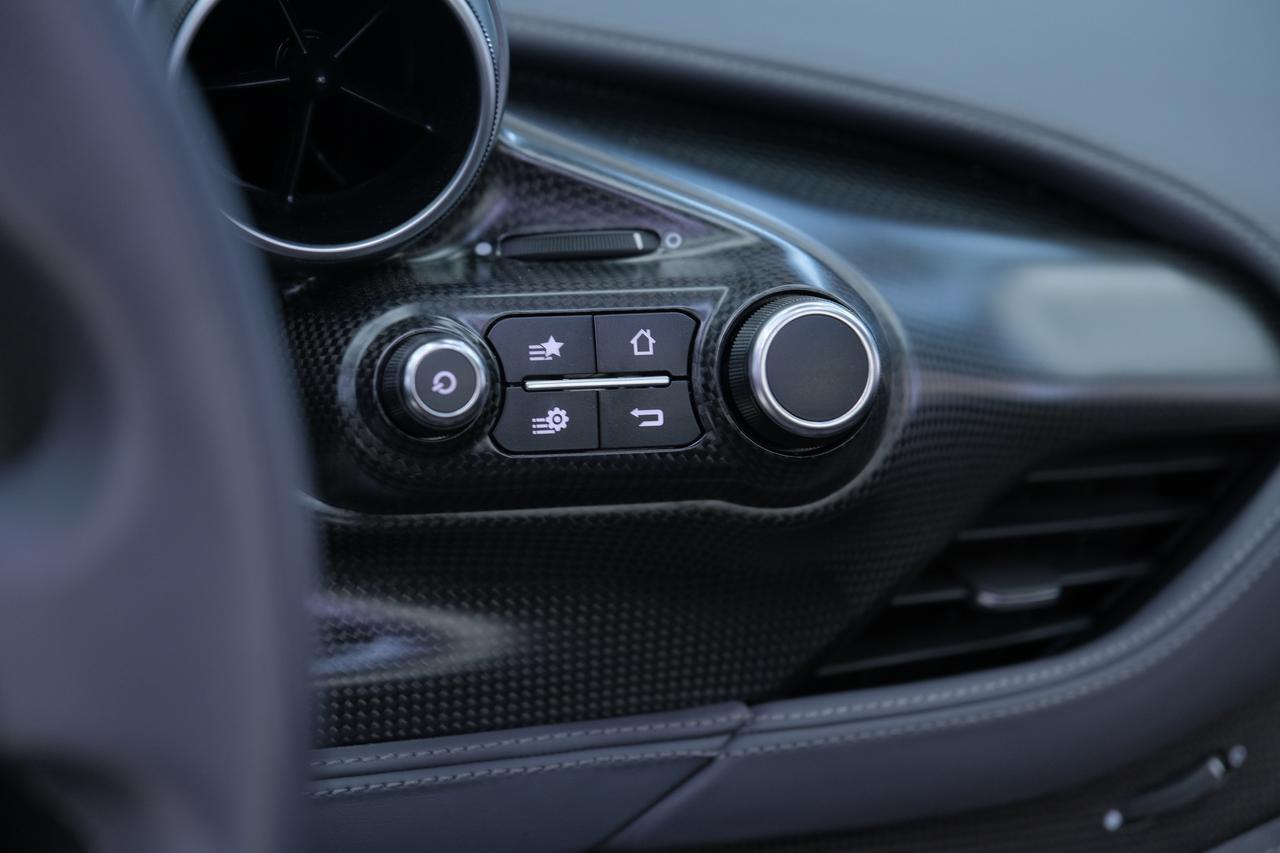 2021 Ferrari F8 Spider Base Miami FL