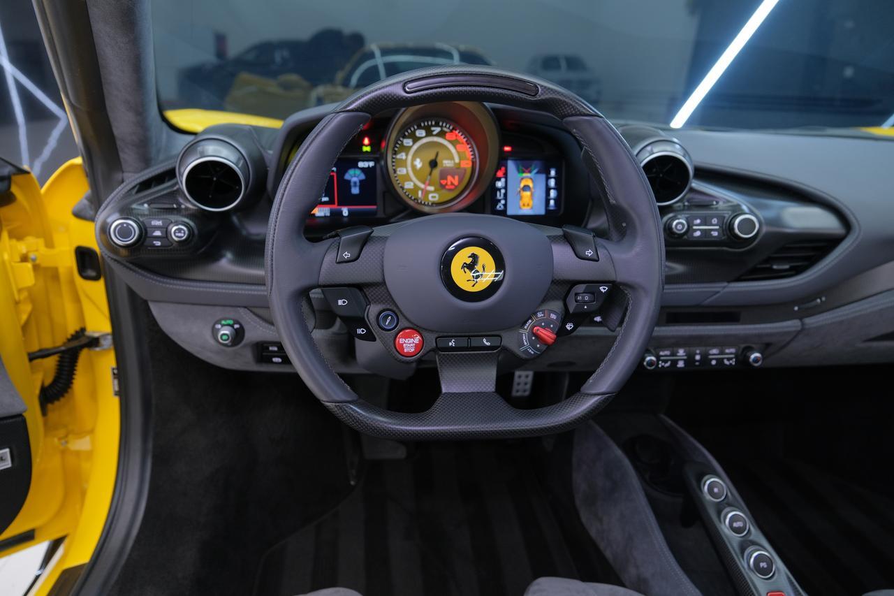 2021 Ferrari F8 Spider Base Miami FL
