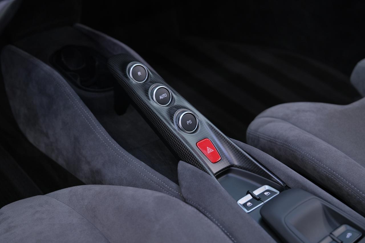 2021 Ferrari F8 Spider Base Miami FL