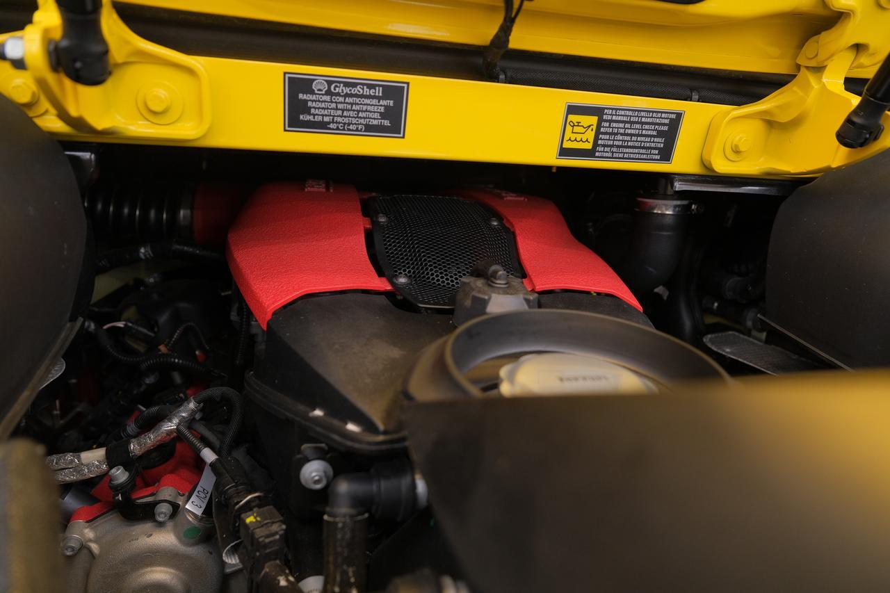 2021 Ferrari F8 Spider Base Miami FL