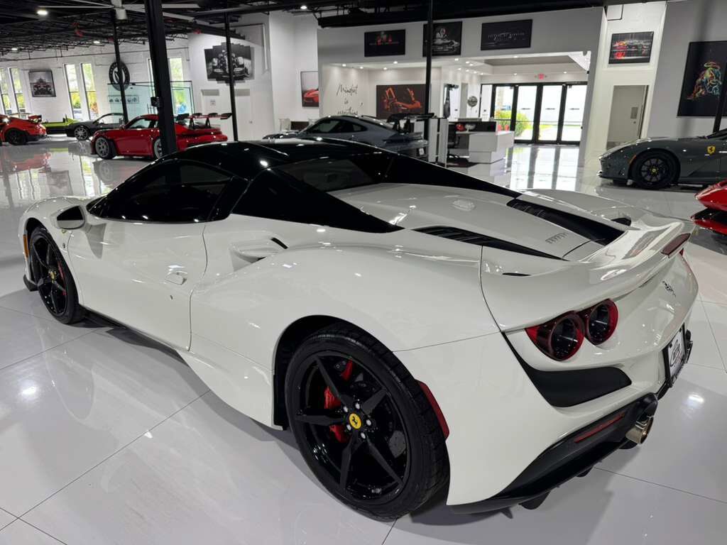 2021 Ferrari F8 Spider Bianco Avus paint, Rosso Ferrari interior, passenger display, adaptive frontlight system AND MORE!!! Fort Lauderdale FL