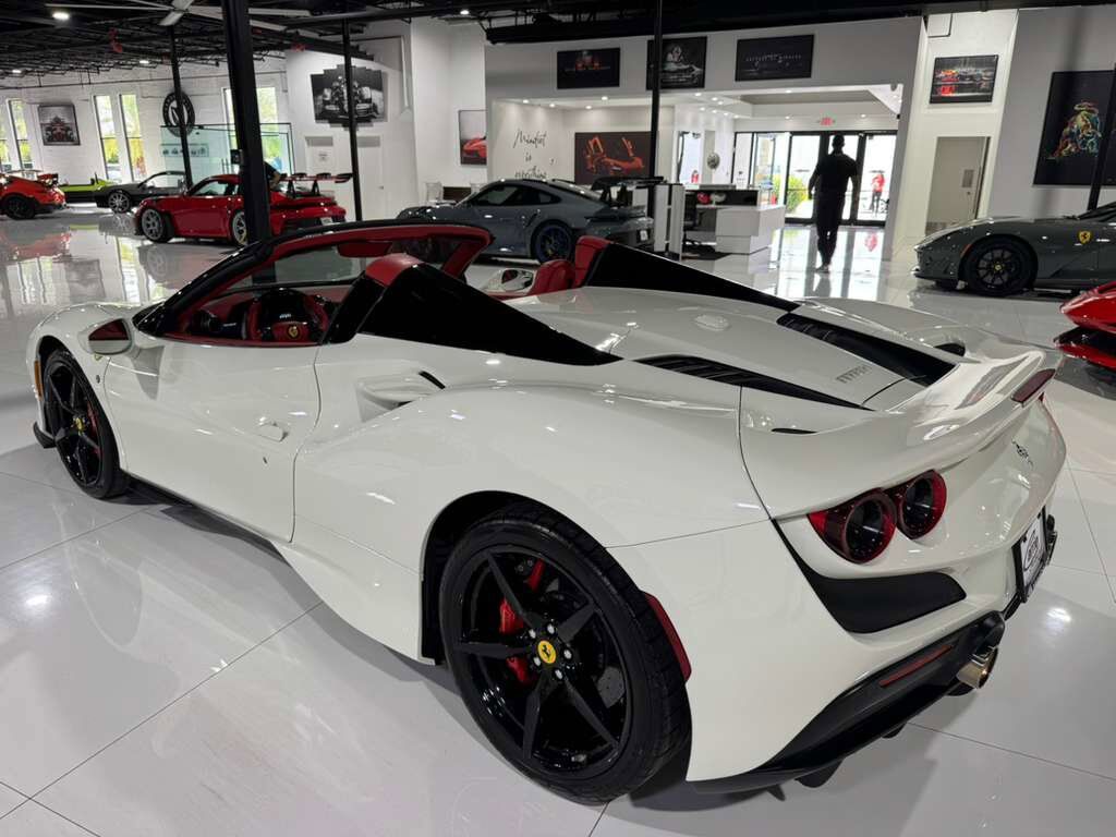 2021 Ferrari F8 Spider Bianco Avus paint, Rosso Ferrari interior, passenger display, adaptive frontlight system AND MORE!!! Fort Lauderdale FL