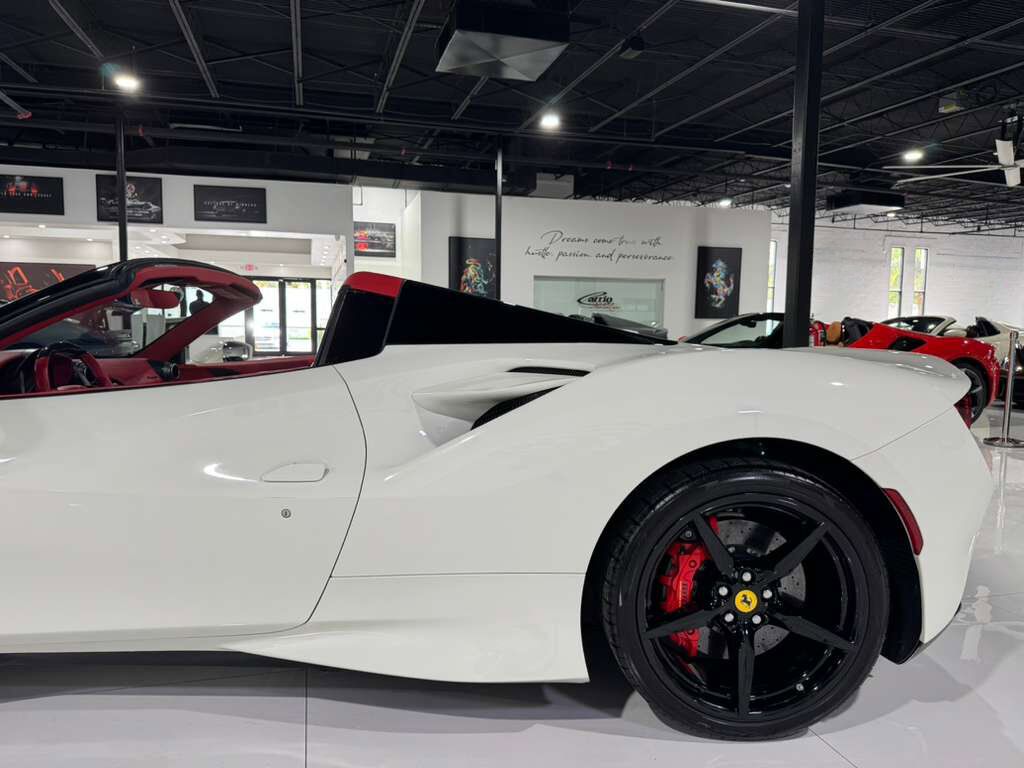 2021 Ferrari F8 Spider Bianco Avus paint, Rosso Ferrari interior, passenger display, adaptive frontlight system AND MORE!!! Fort Lauderdale FL