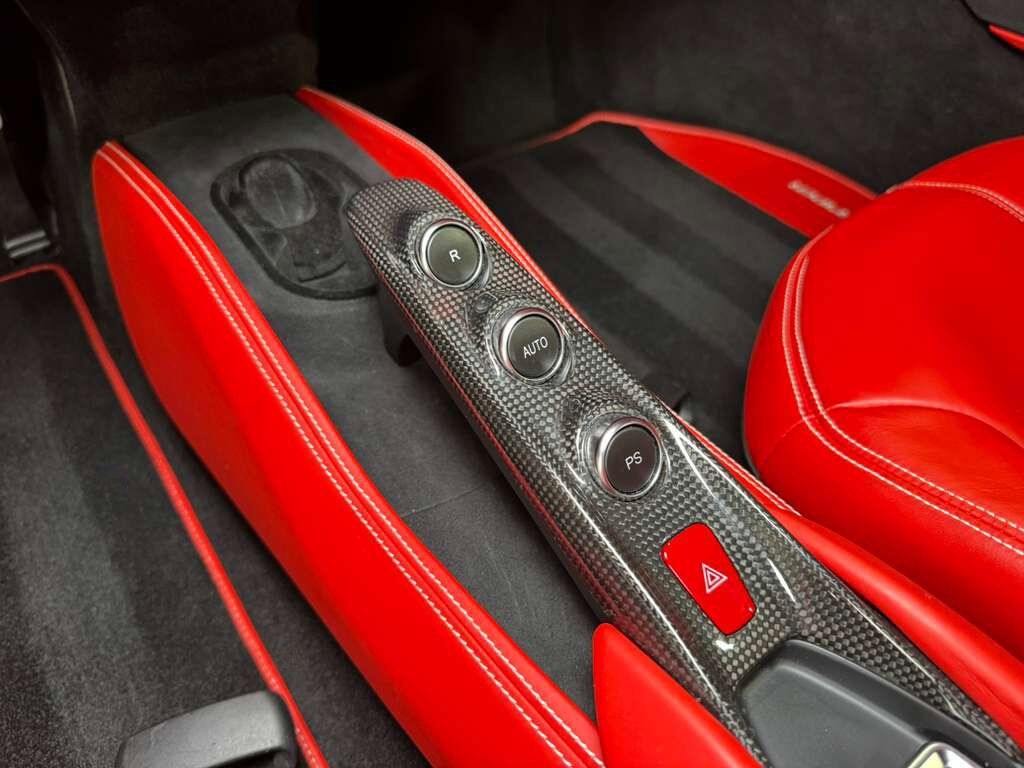 2021 Ferrari F8 Spider Bianco Avus paint, Rosso Ferrari interior, passenger display, adaptive frontlight system AND MORE!!! Fort Lauderdale FL