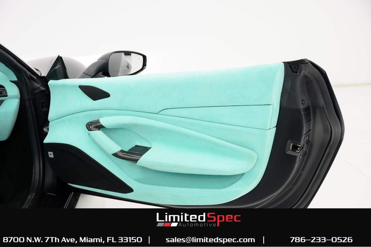 2021 Ferrari F8 Spider Convertible 2D Miami FL