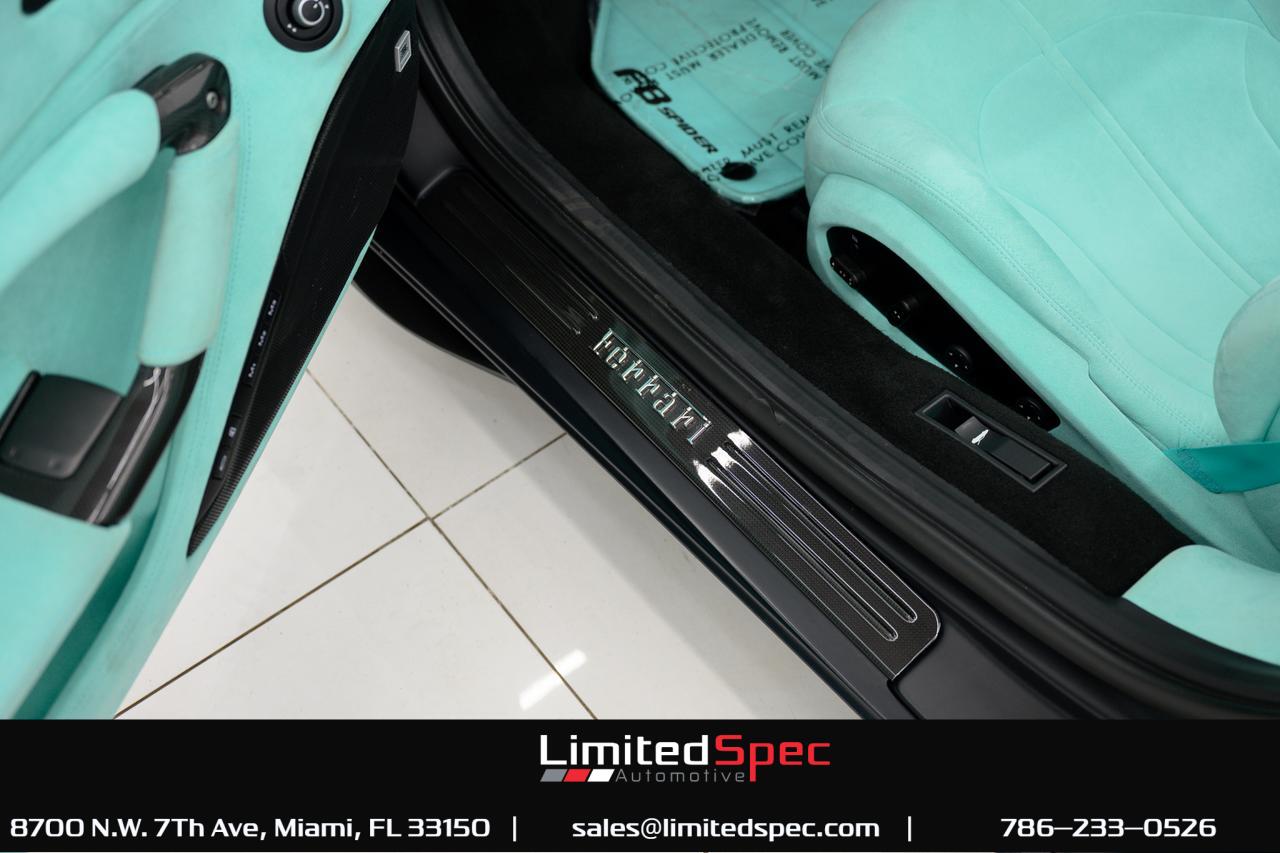 2021 Ferrari F8 Spider Convertible 2D Miami FL