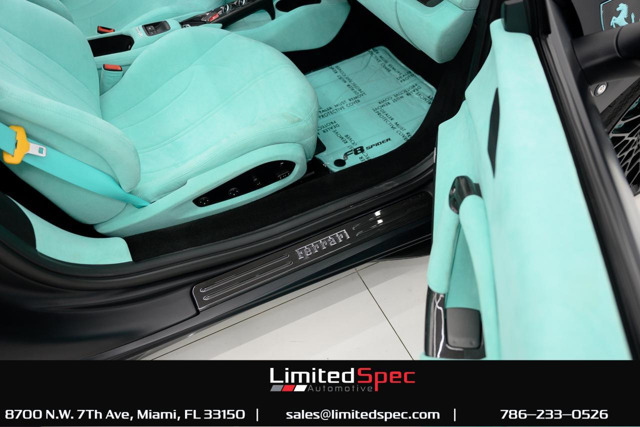2021 Ferrari F8 Spider Convertible 2D Miami FL
