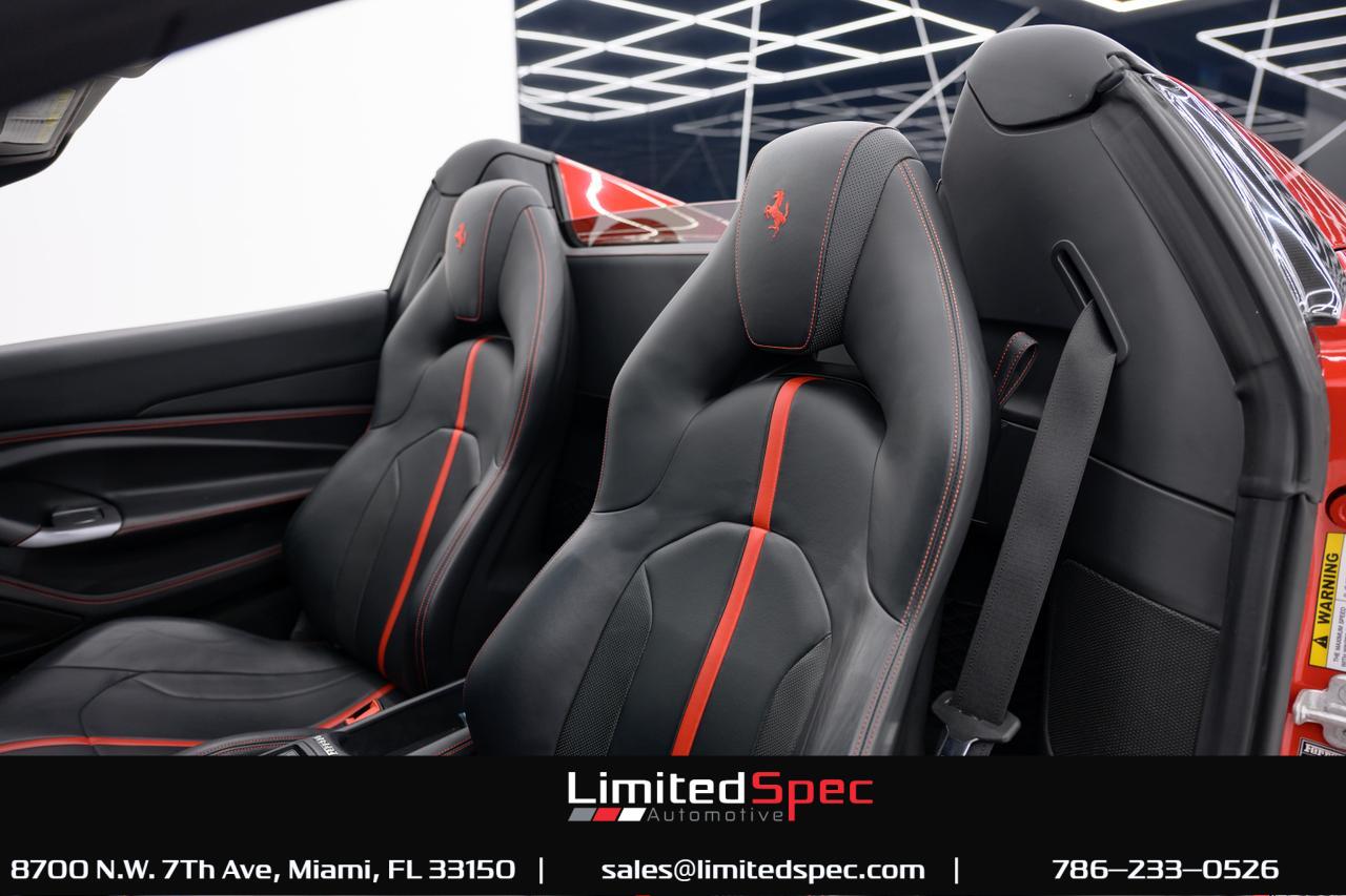2021 Ferrari F8 Spider Convertible 2D Miami FL
