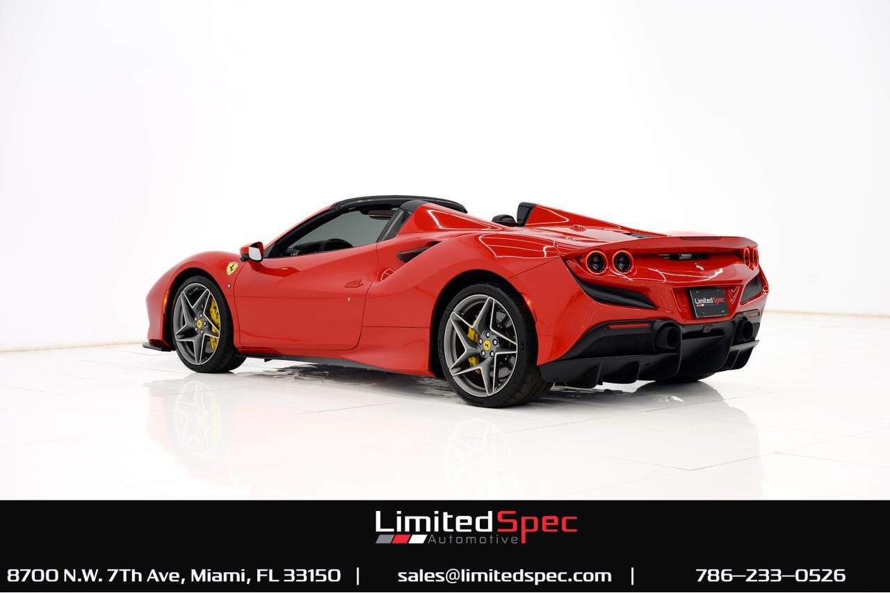 2021 Ferrari F8 Spider Convertible 2D Miami FL
