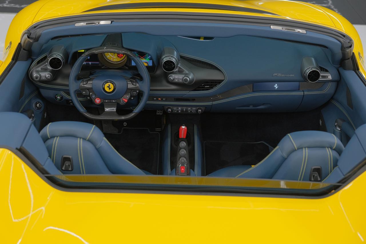 2021 Ferrari F8 Spider Miami FL