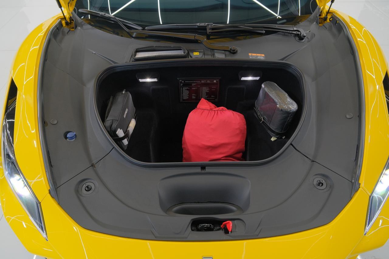 2021 Ferrari F8 Spider Miami FL