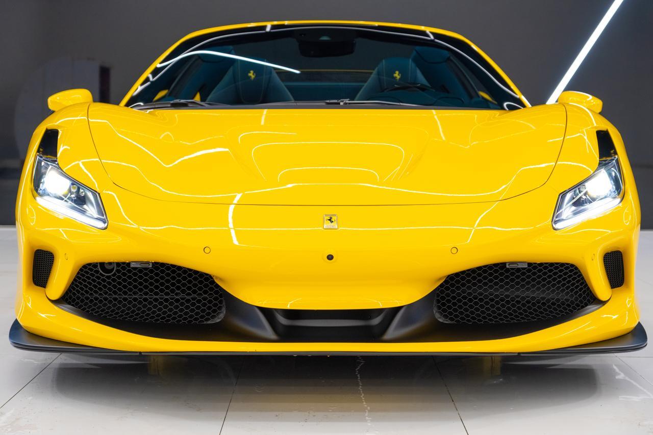 2021 Ferrari F8 Spider Miami FL