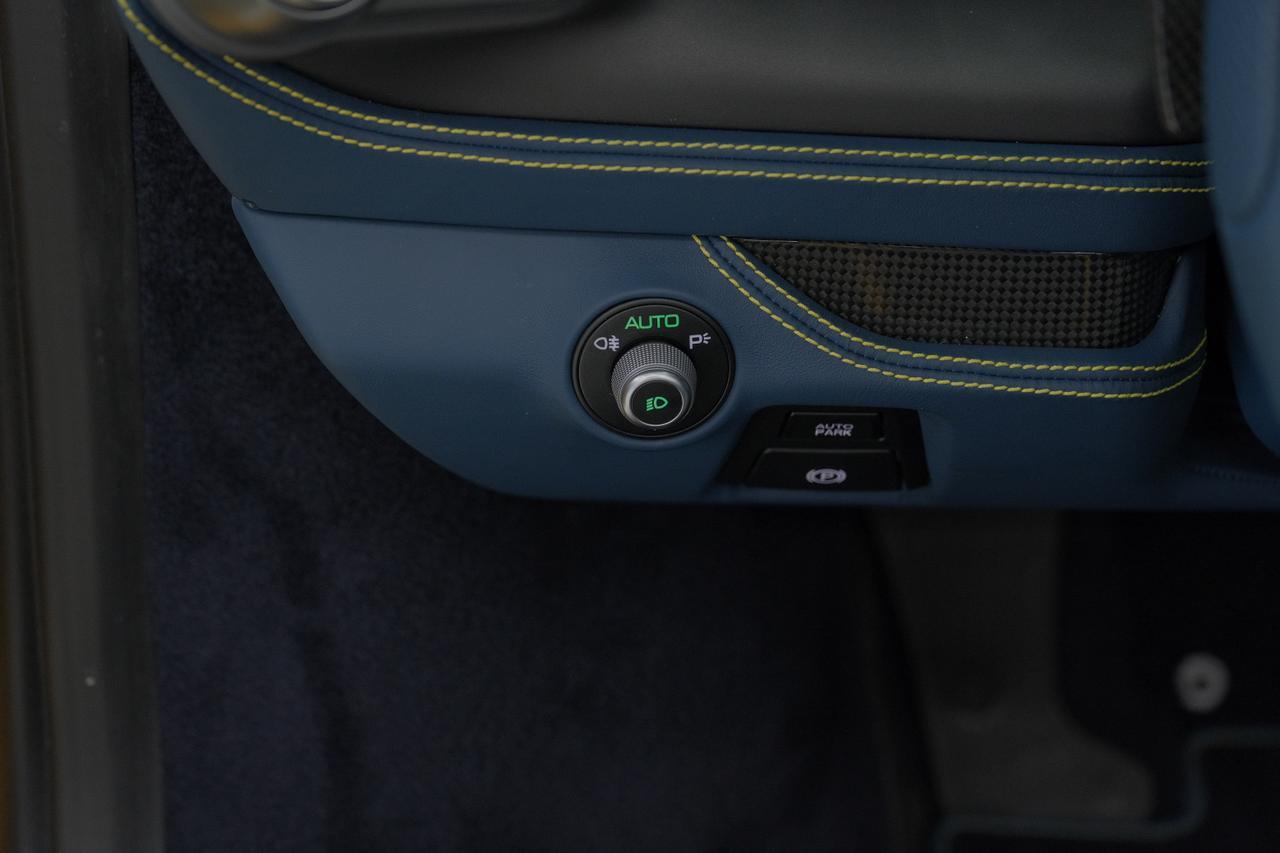 2021 Ferrari F8 Spider Miami FL