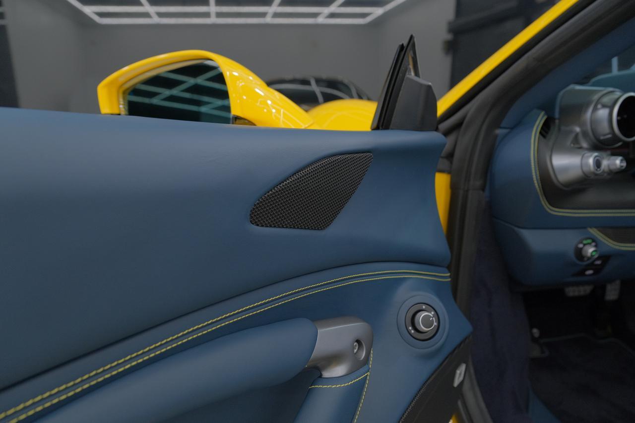 2021 Ferrari F8 Spider Miami FL