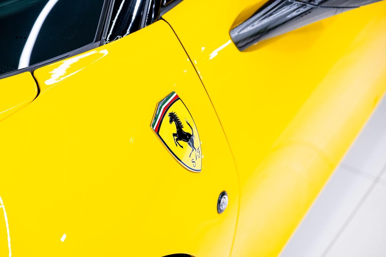 2021 Ferrari F8 Tributo Base Miami FL