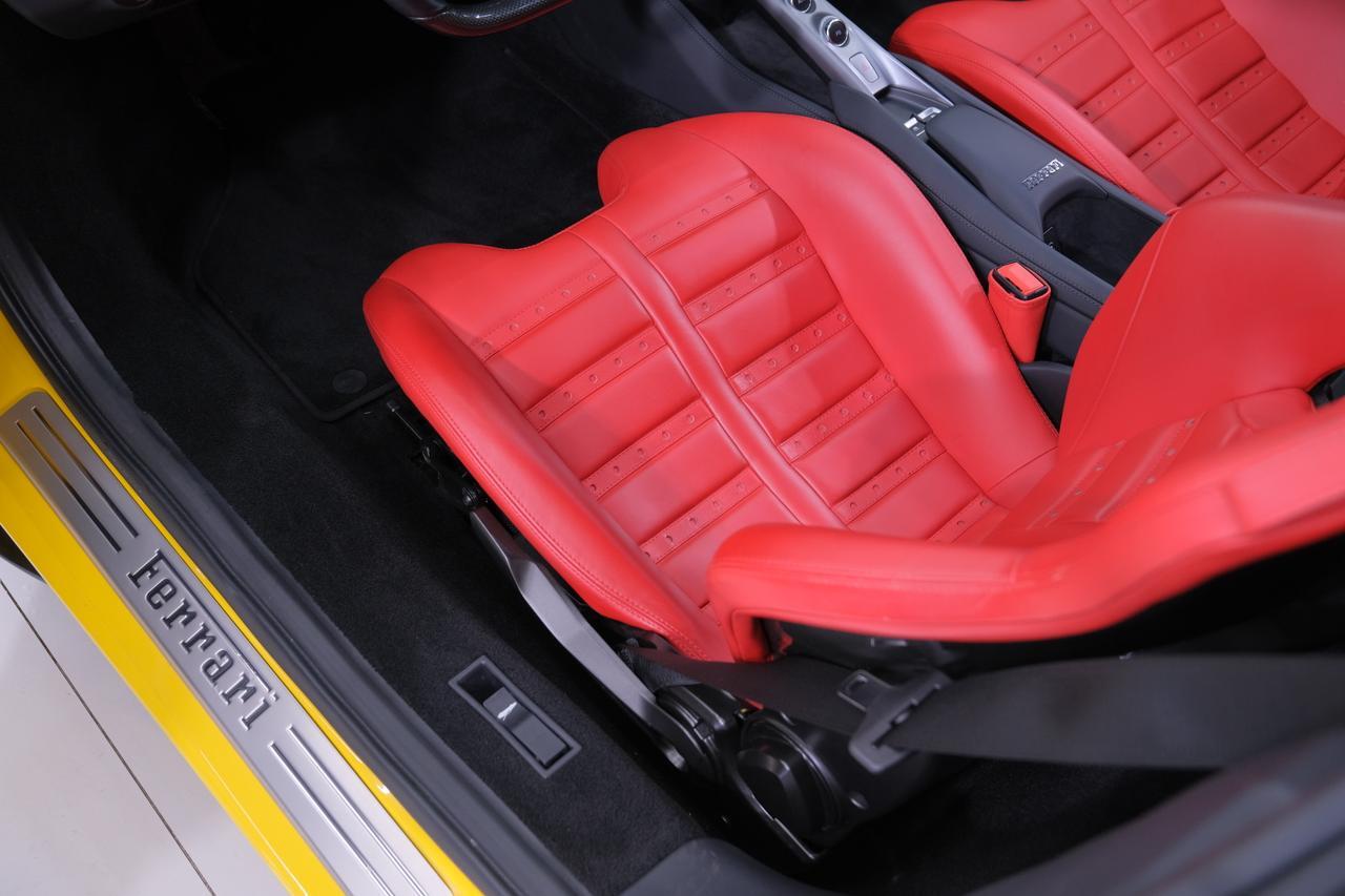 2021 Ferrari F8 Tributo Base Miami FL