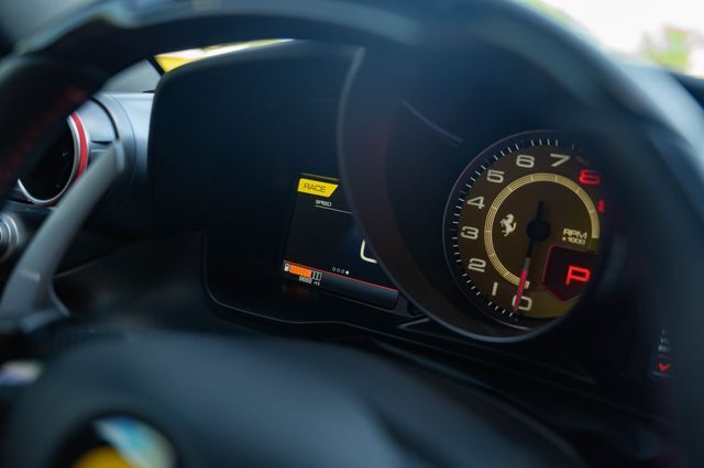 2021 Ferrari F8 Base - Photo 26