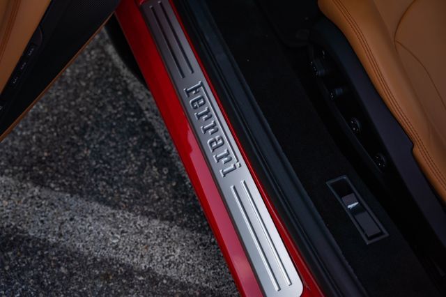 2021 Ferrari F8 Base - Photo 27