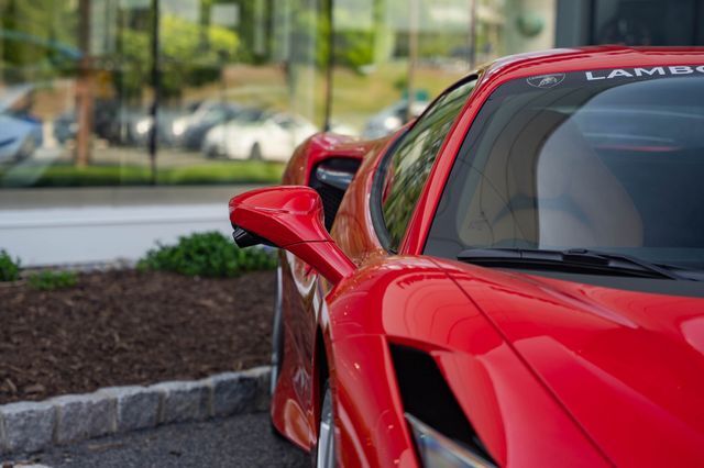 2021 Ferrari F8 Base - Photo 9