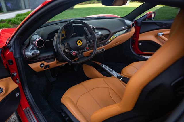 2021 Ferrari F8 Base - Photo 29